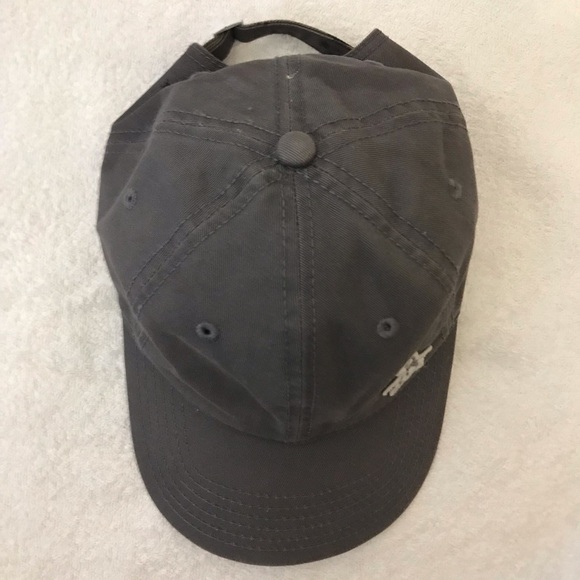 Penguin by Munsingwear Adjustable Green Logo Cap - Picture 10 of 13